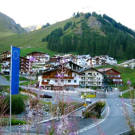 Apartment Haus Che D'mot Samnaun
