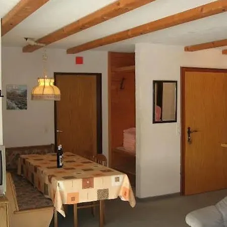 Apartment Haus Che D'mot *